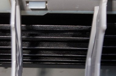 クリーニング後のルームエアコンの吹き出し口