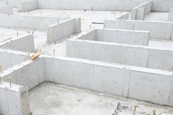 家屋の基礎工事